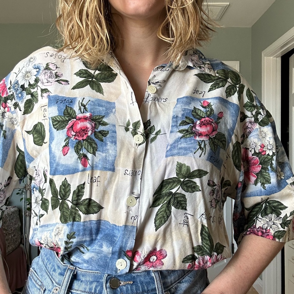 Fun, Retro Floral Short-Sleeve Button-Down Shirt